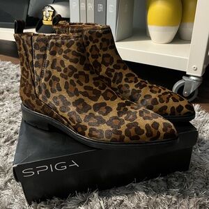 Via Spiga Emilin Leopard Print Calf Hair Slip On Ankle Bootie 11/41